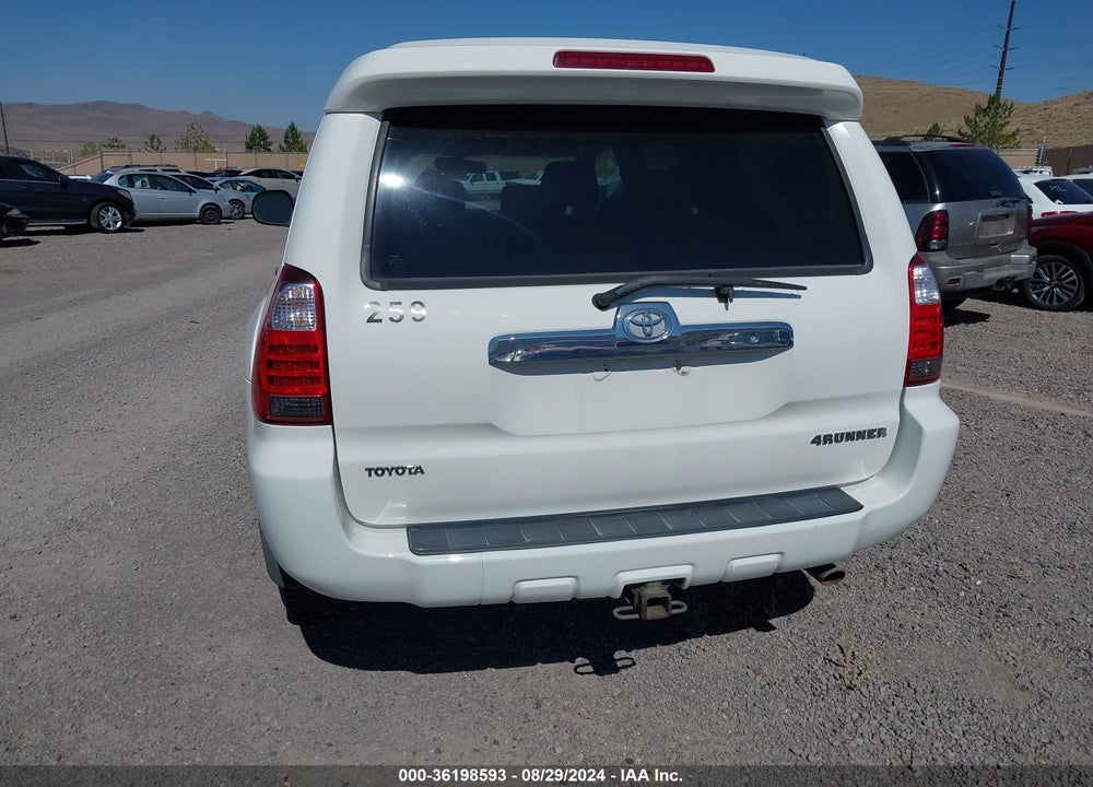 2009 TOYOTA 4RUNNER SR5 V6 VIN: JTEBU14R79K039872