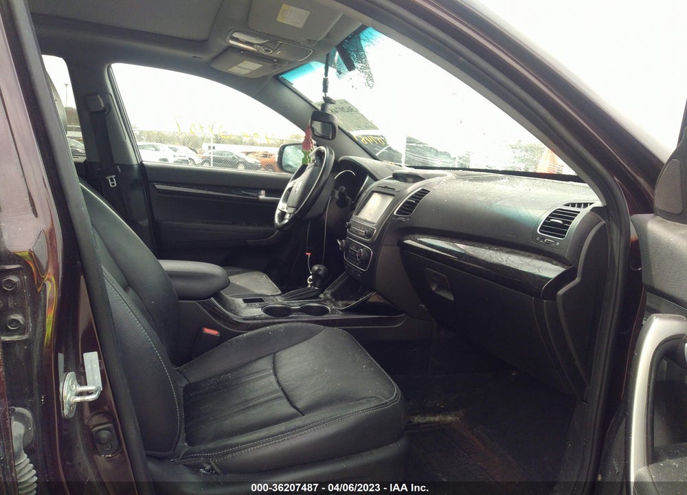 2014 KIA SORENTO SX V6 VIN: 5XYKWDA78EG495883