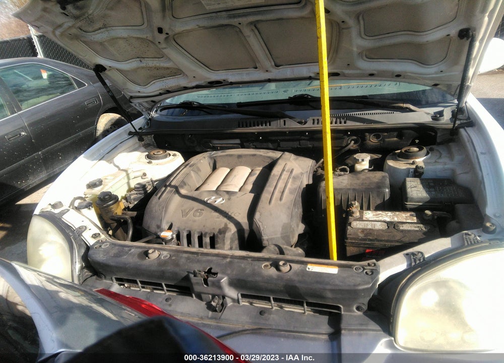 2006 HYUNDAI SANTA FE GLS VIN: KM8SC13D96U057699