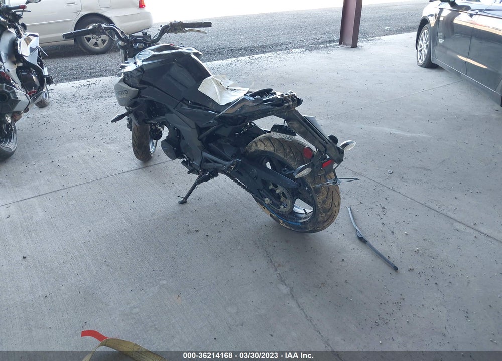 2022 CFMOTO 650NK VIN: LCEPEVLBXN6000876
