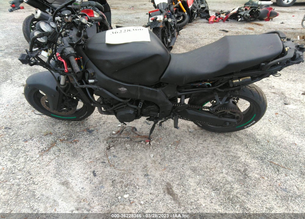 2006 YAMAHA YZF600 R VIN: JYARJ10E76A001330