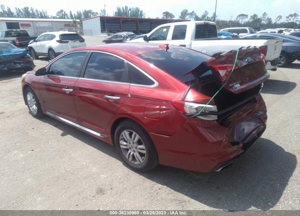 2015 HYUNDAI SONATA SPORT VIN: 5NPE34AF1FH167244