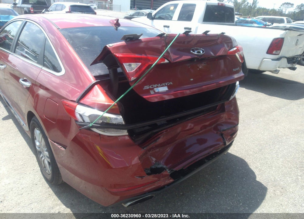 2015 HYUNDAI SONATA SPORT VIN: 5NPE34AF1FH167244