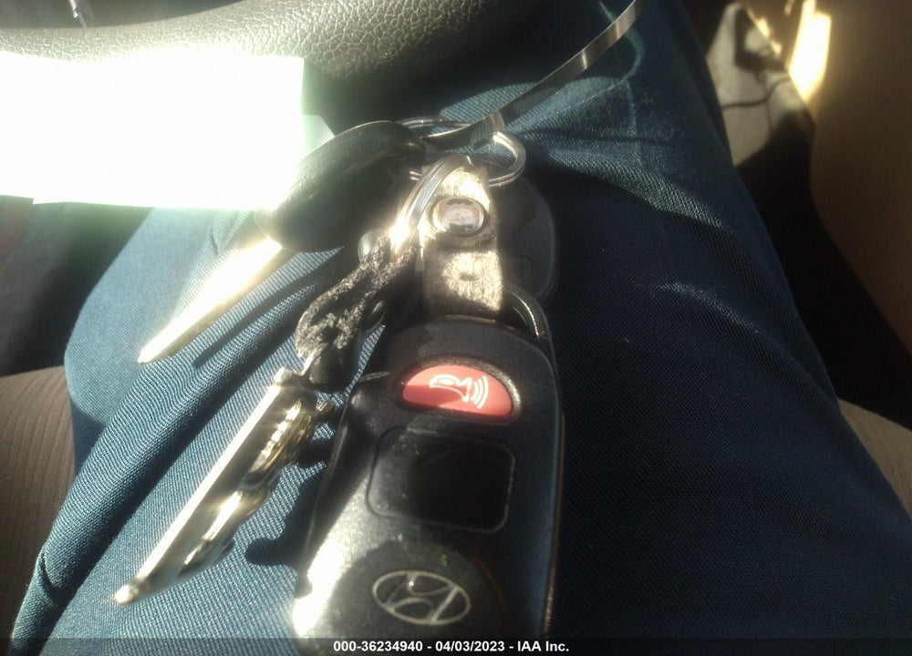 2011 HYUNDAI SONATA GLS VIN: 5NPEB4AC0BH238114