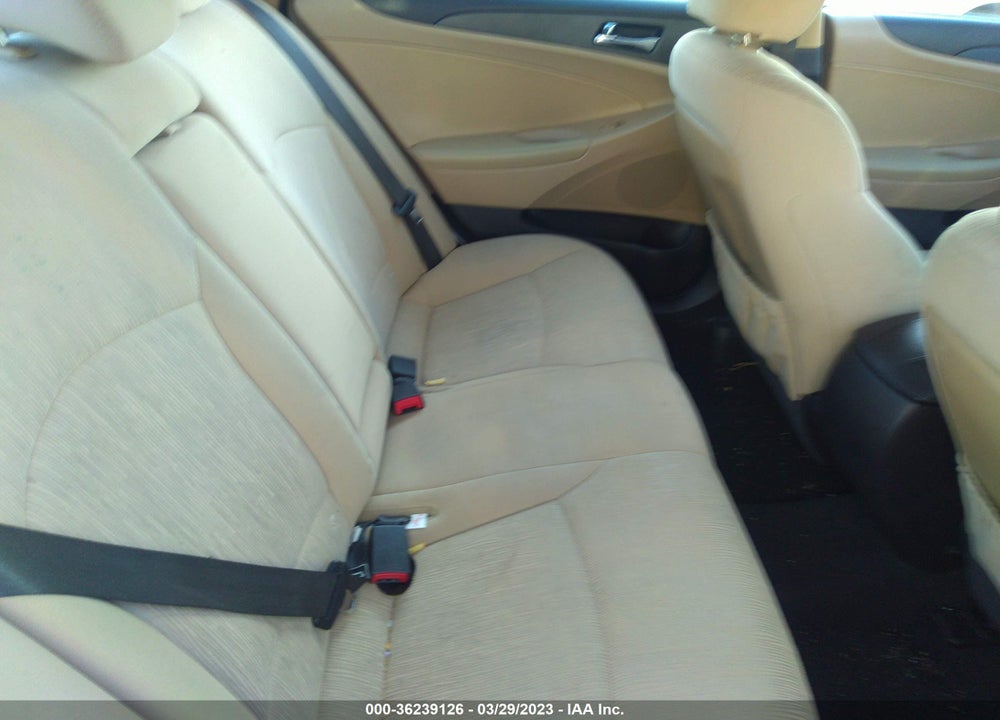 2013 HYUNDAI SONATA GLS VIN: 5NPEB4AC6DH632784