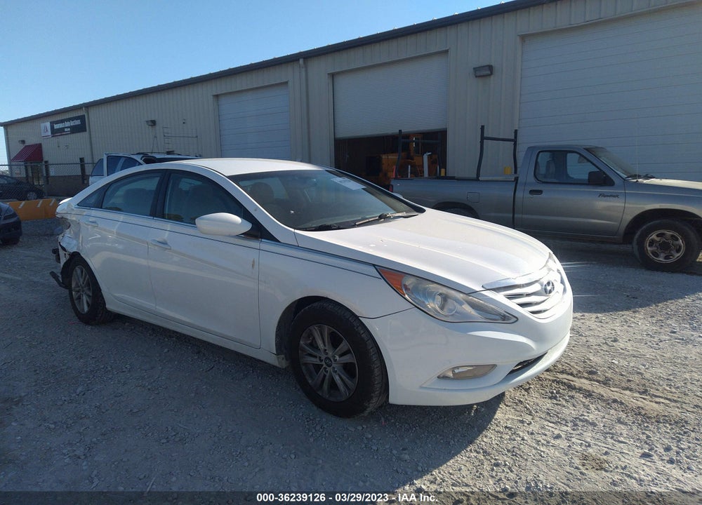2013 HYUNDAI SONATA GLS VIN: 5NPEB4AC6DH632784
