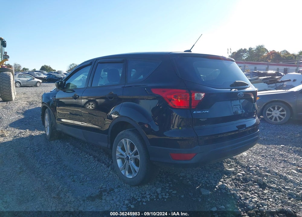 2019 FORD ESCAPE S VIN: 1FMCU0F75KUB54040