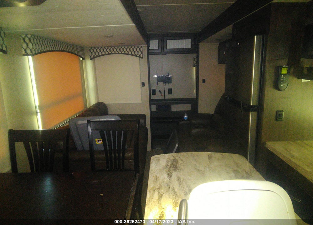 2020 FOREST RIVER FIFTH WHEEL VIN: 5ZT3SPVB3LA001053
