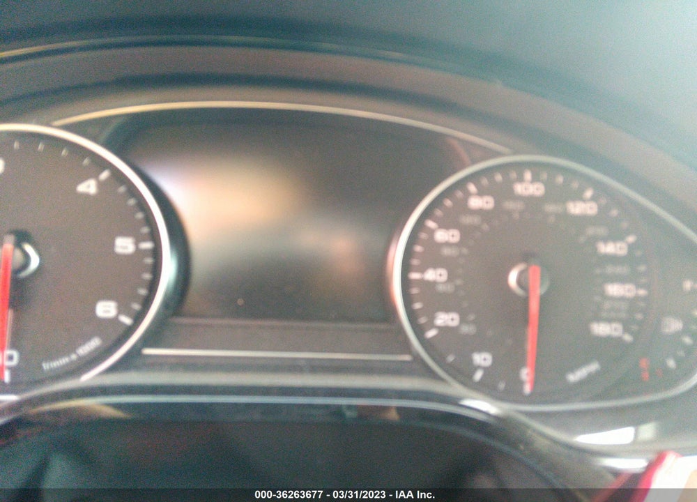 2016 AUDI A8 VIN: WAU3RAFDXGN003615