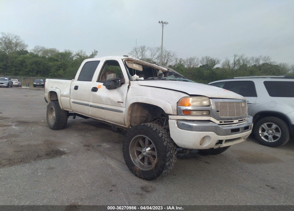 2004 GMC SIERRA 2500HD SLT VIN: 1GTHK23254F210439