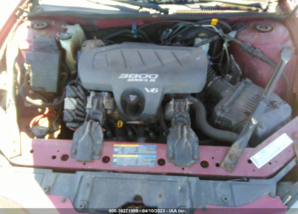 2005 PONTIAC GRAND PRIX VIN: 2G2WP522451197465