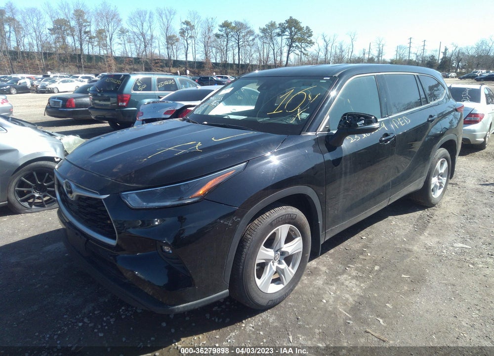 2021 TOYOTA HIGHLANDER LE VIN: 5TDBZRBH2MS134663
