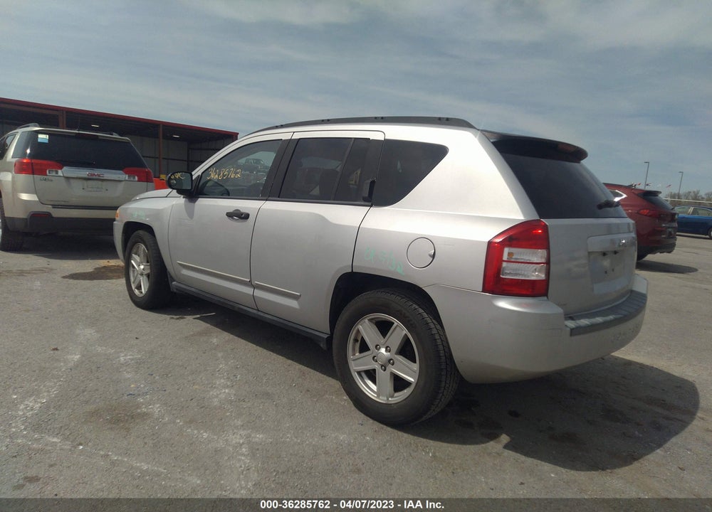 2008 JEEP COMPASS SPORT VIN: 1J8FT47W28D520233