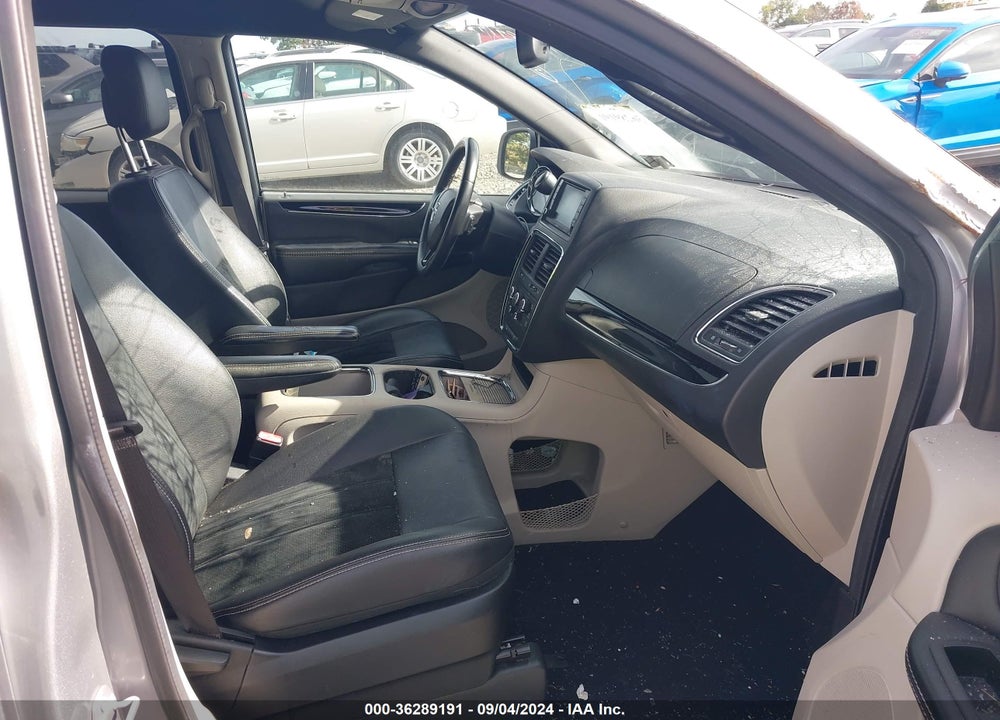 2018 DODGE GRAND CARAVAN SXT VIN: 2C4RDGCG0JR297064
