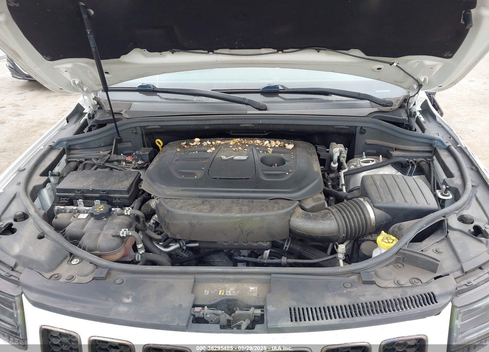 2016 JEEP GRAND CHEROKEE VIN: 1C4RJECG7GC501146