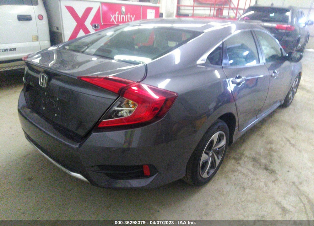 2019 HONDA CIVIC LX VIN: 2HGFC2F68KH605702