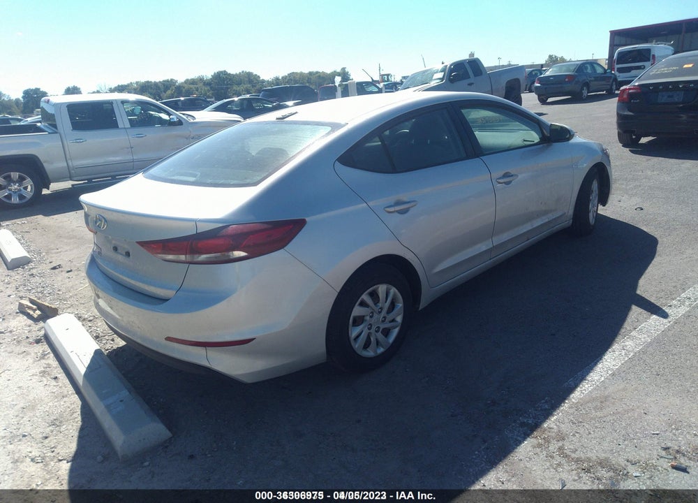 2017 HYUNDAI ELANTRA SE VIN: 5NPD74LF0HH104314