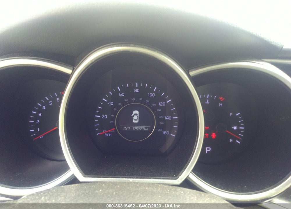 2015 KIA OPTIMA VIN: KNAGM4A73F5611218