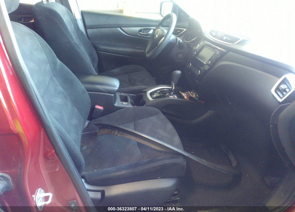 2015 NISSAN ROGUE SV VIN: 5N1AT2MV8FC834646