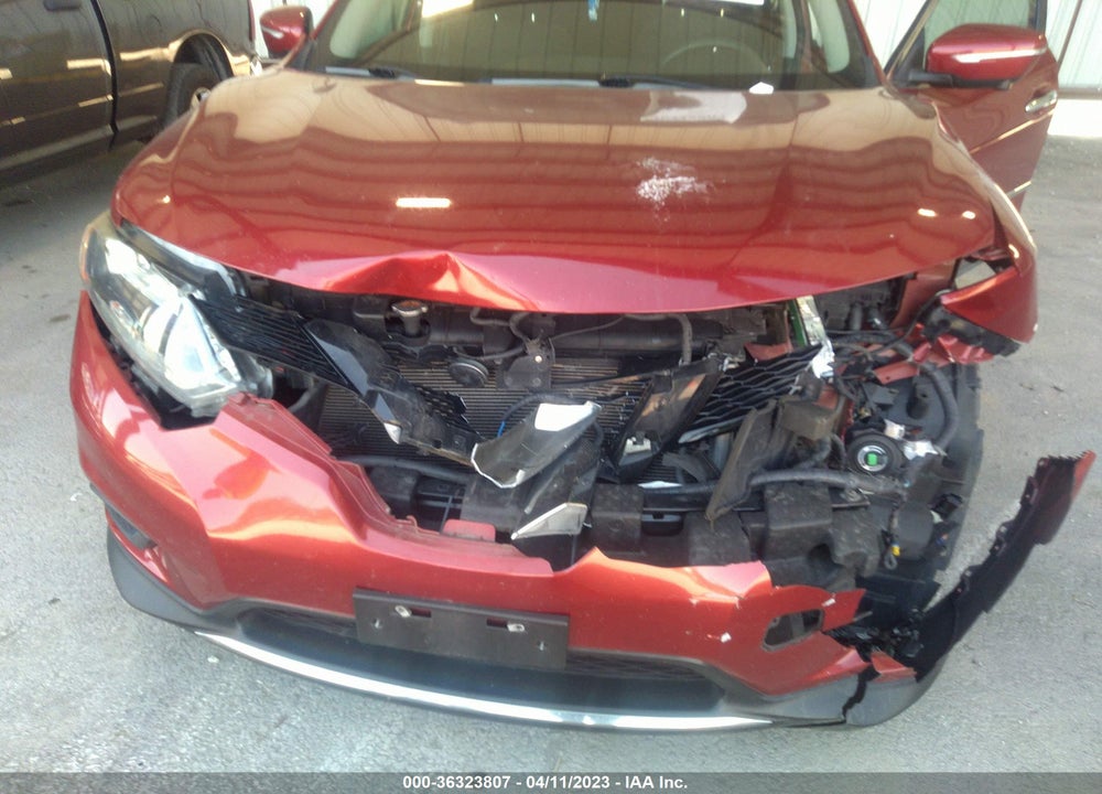 2015 NISSAN ROGUE SV VIN: 5N1AT2MV8FC834646