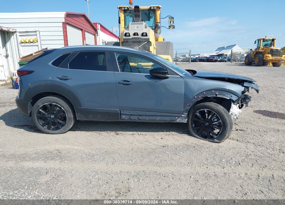 2022 MAZDA CX-30 CARBON EDITION VIN: 3MVDMBCL7NM448648