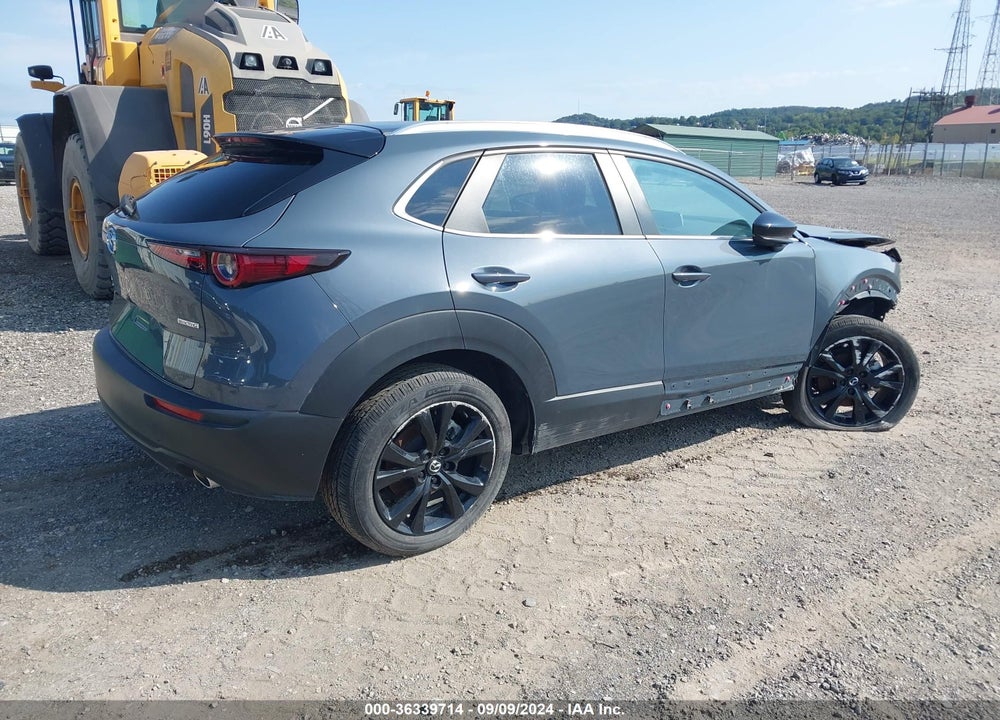 2022 MAZDA CX-30 CARBON EDITION VIN: 3MVDMBCL7NM448648