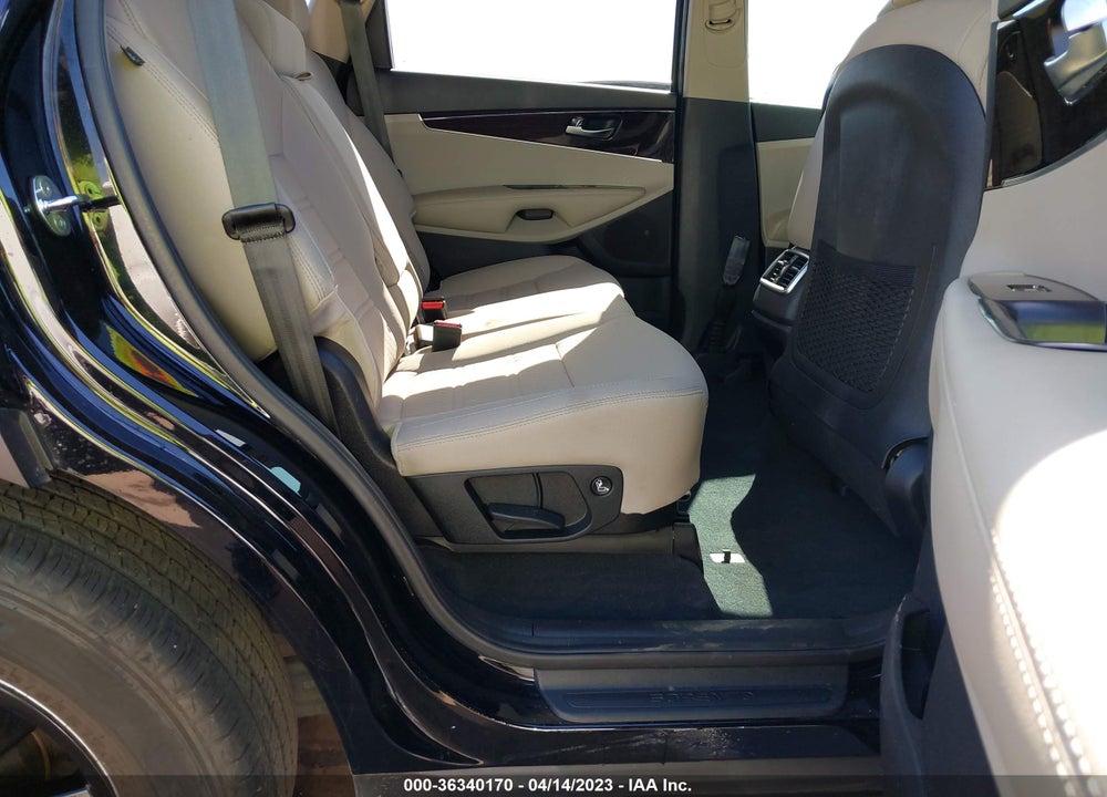 2020 KIA SORENTO 2.4L LX VIN: 5XYPG4A39LG626719