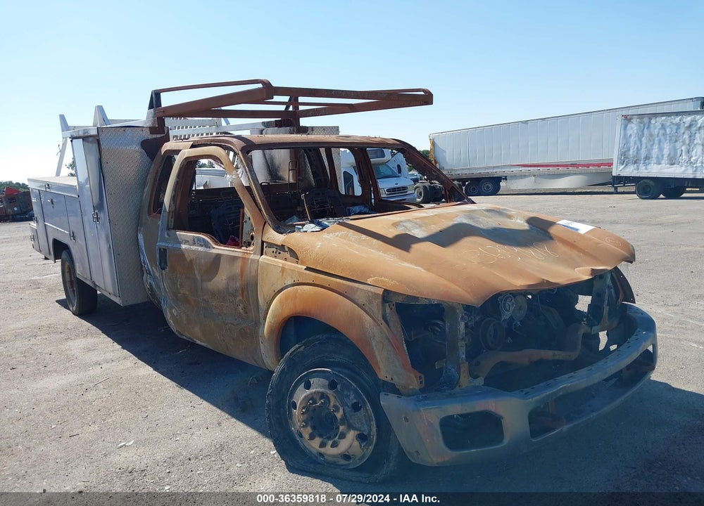 2016 FORD F-550 CHASSIS LARIAT VIN: 1FD0X5HT2GEB70814