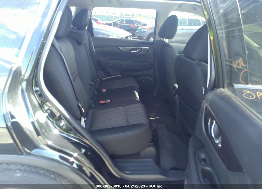 2018 NISSAN ROGUE SV VIN: 5N1AT2MT0JC775969