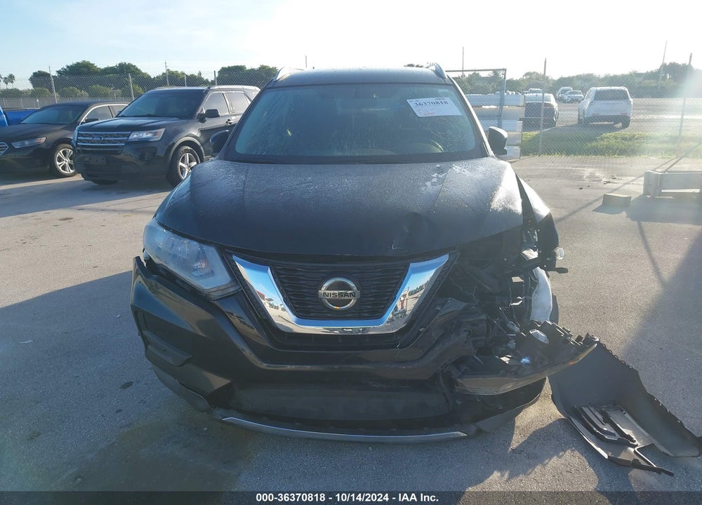 2018 NISSAN ROGUE SV VIN: 5N1AT2MT0JC775969