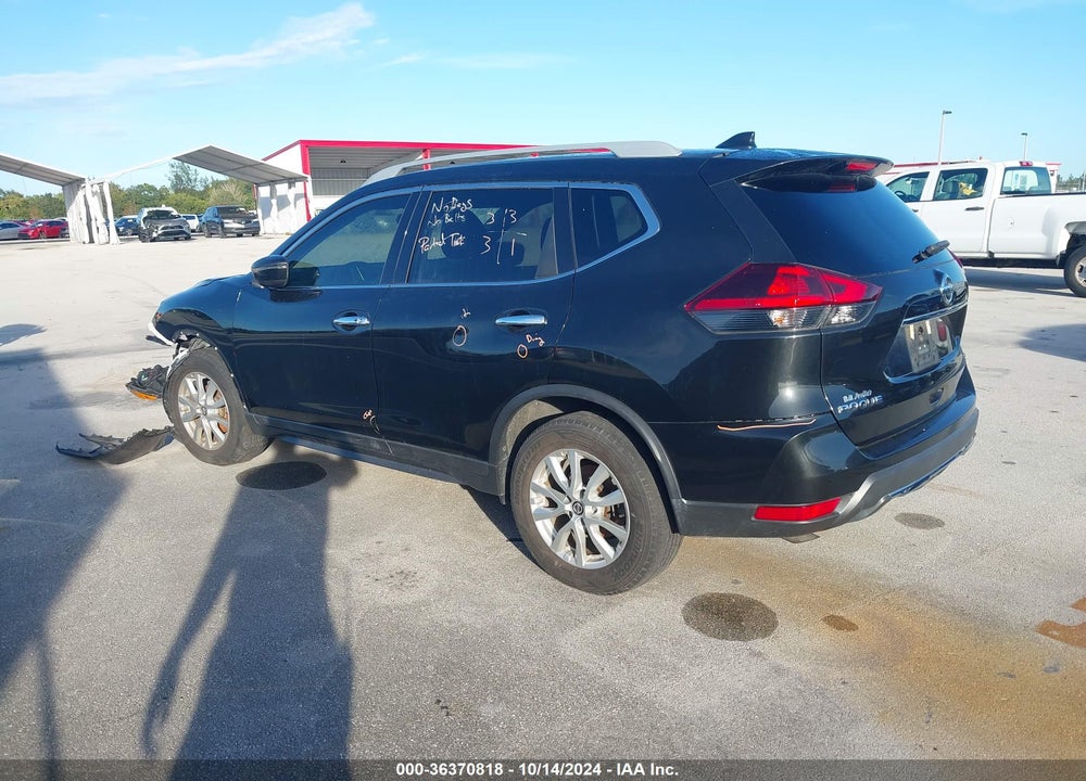 2018 NISSAN ROGUE SV VIN: 5N1AT2MT0JC775969