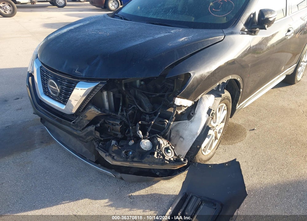 2018 NISSAN ROGUE SV VIN: 5N1AT2MT0JC775969