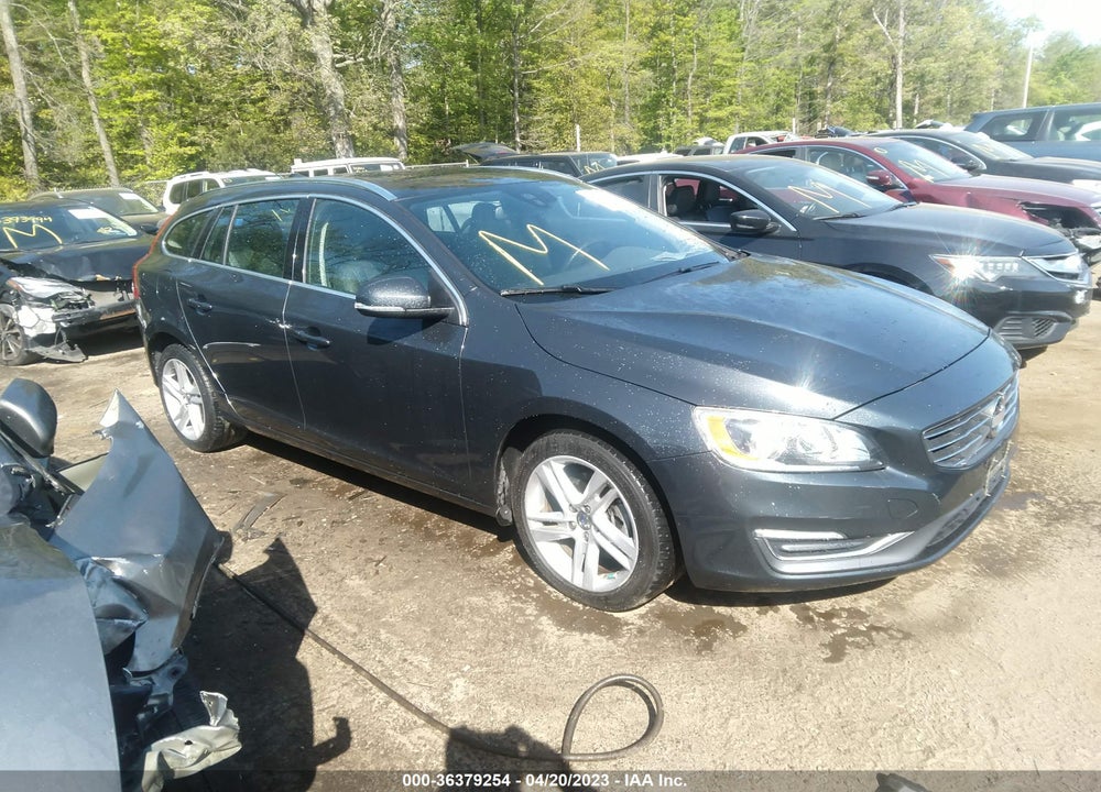 2015 VOLVO V60 T5 PREMIER VIN: YV126MEB1F1208023