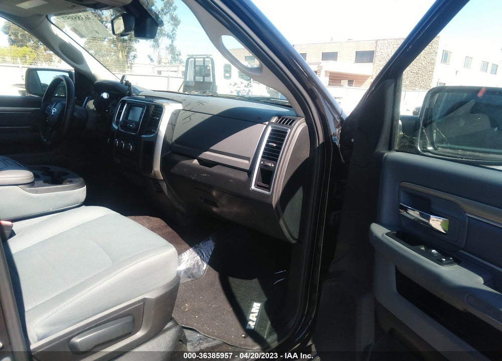 2016 RAM 2500 VIN: 3C6UR4JL0GG138707