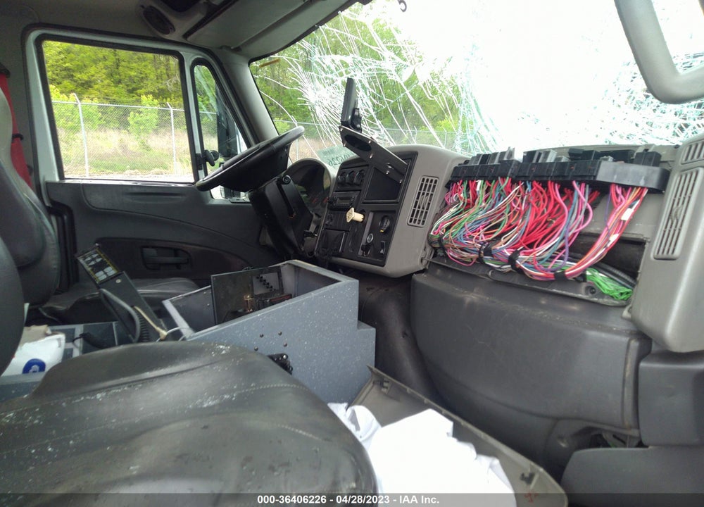 2013 INTERNATIONAL 4000 4300 LP VIN: 3HAMNAAL1DL238431