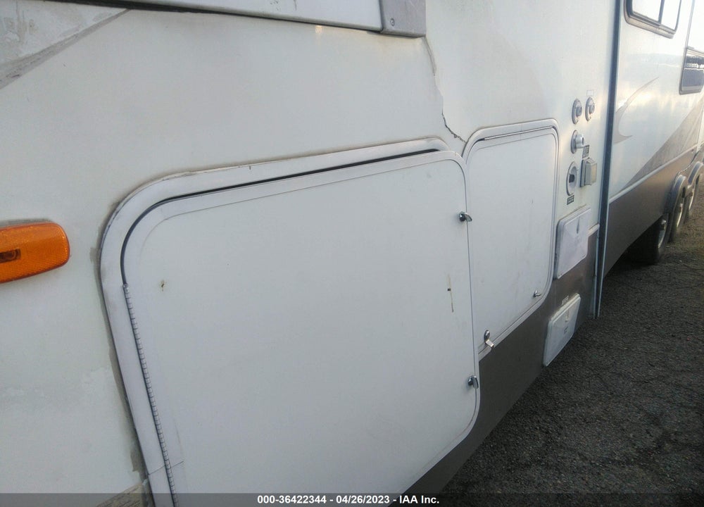 2008 KEYSTONE RAPT0R TOY VIN: 4YDF360328R800270