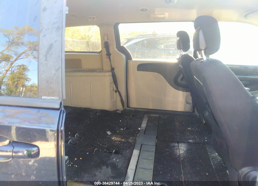 2011 DODGE GRAND CARAVAN MAINSTREET VIN: 2D4RN3DG0BR677899
