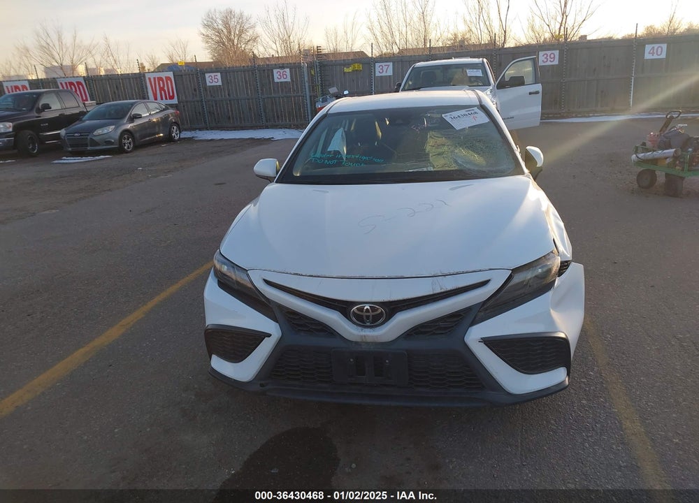 2021 TOYOTA CAMRY SE VIN: 4T1G11AK1MU413542