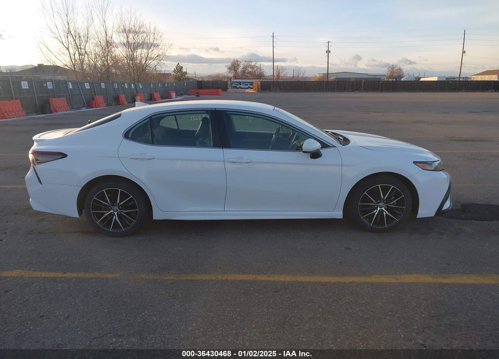 2021 TOYOTA CAMRY SE VIN: 4T1G11AK1MU413542
