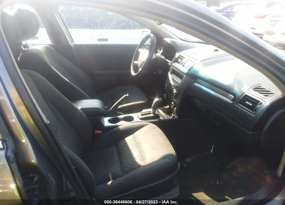 2011 FORD FUSION VIN: 3FAHP0HA2BR341324