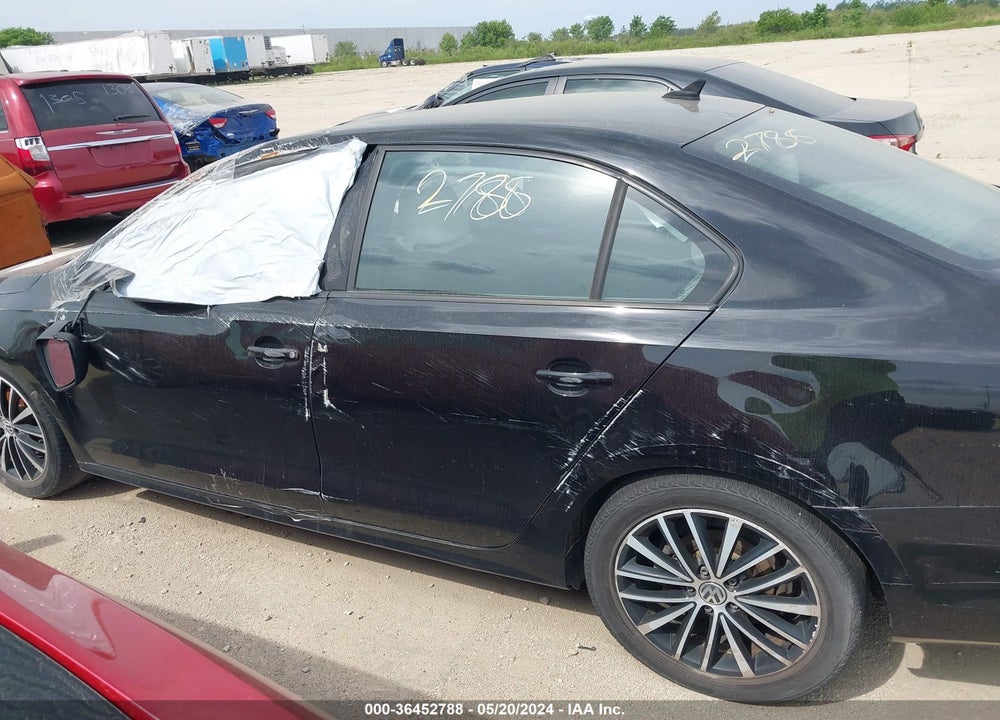 2016 VOLKSWAGEN JETTA 1.8T SPORT VIN: 3VWD17AJ3GM217268