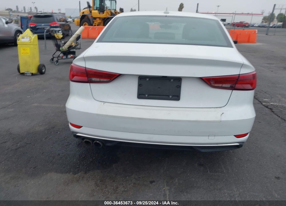 2018 AUDI A3 2.0T TECH PREMIUM/2.0T PREMIUM VIN: WAUAUGFF7J1042154