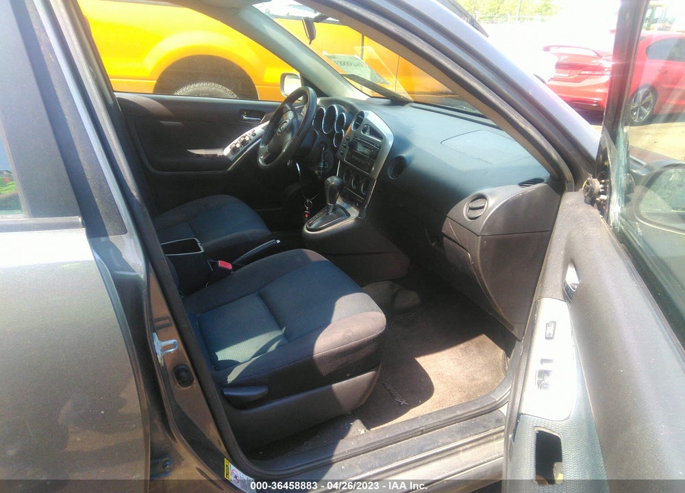 2005 TOYOTA MATRIX/XR VIN: 2T1KR30E35C470158