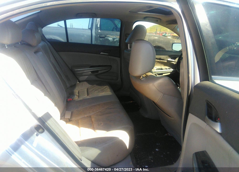 2009 HONDA ACCORD 2.4 EX-L VIN: 1HGCP268X9A119877