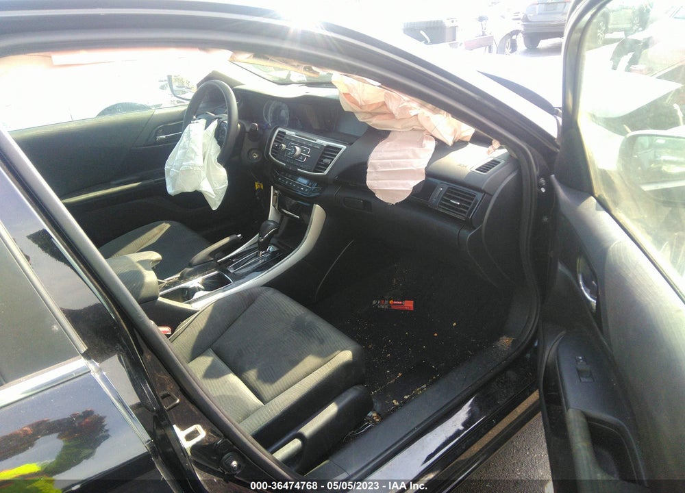 2017 HONDA ACCORD VIN: 1HGCR2F42HA142883