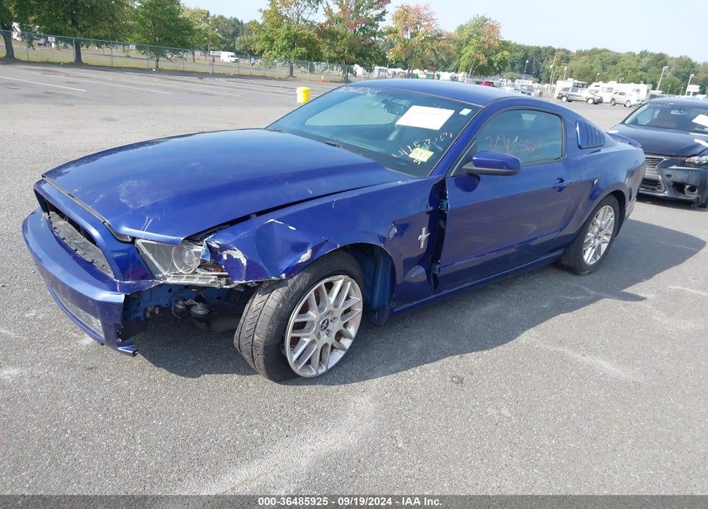2014 FORD MUSTANG V6 PREMIUM VIN: 1ZVBP8AM5E5305831
