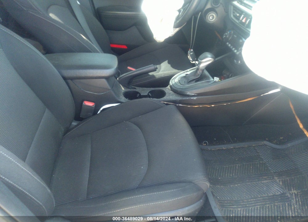 2019 KIA FORTE FE VIN: 3KPF24AD3KE016457
