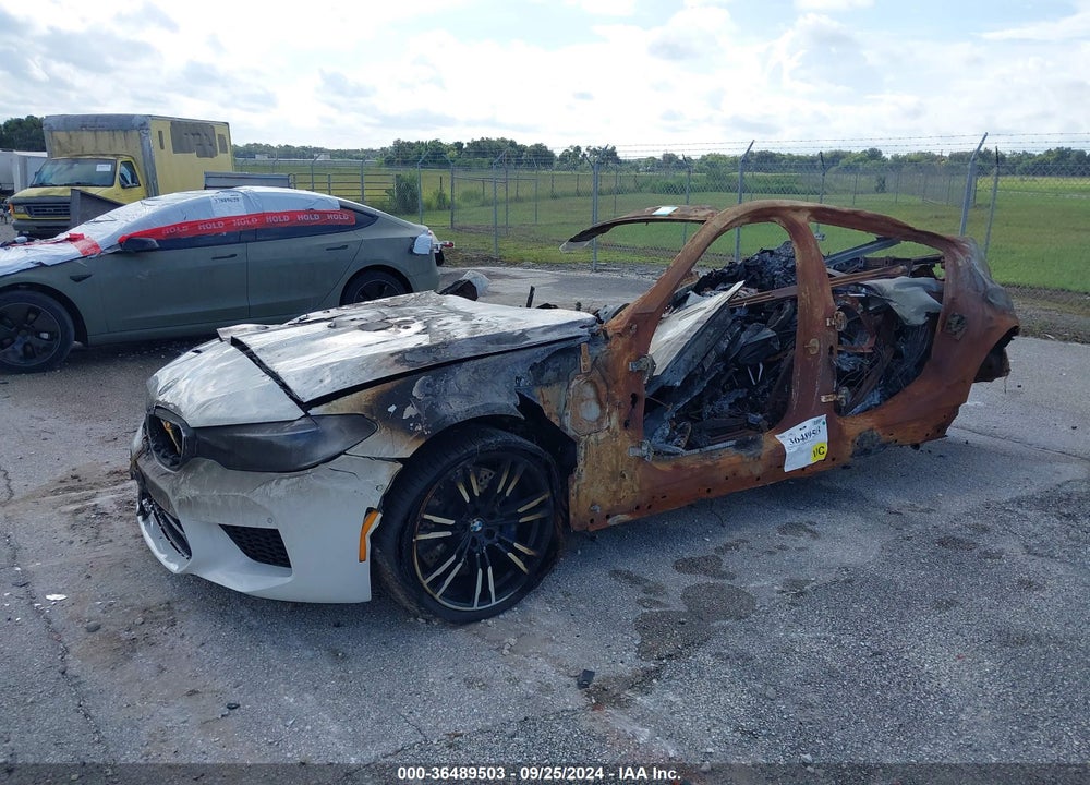 2018 BMW M5 VIN: WBSJF0C51JB282433