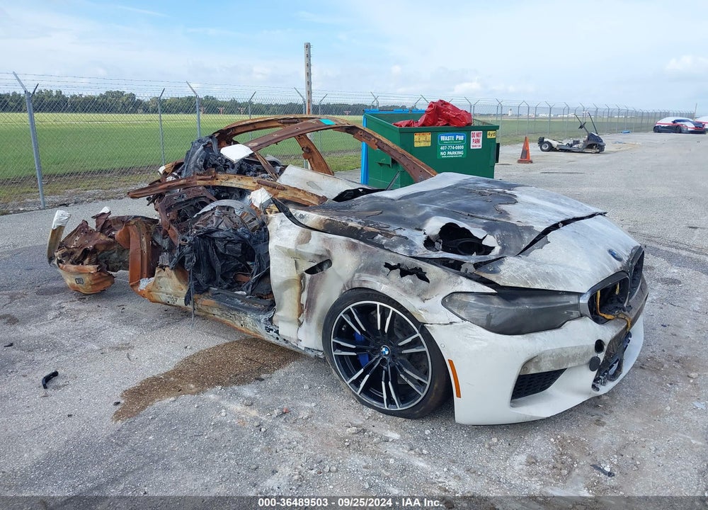 2018 BMW M5 VIN: WBSJF0C51JB282433