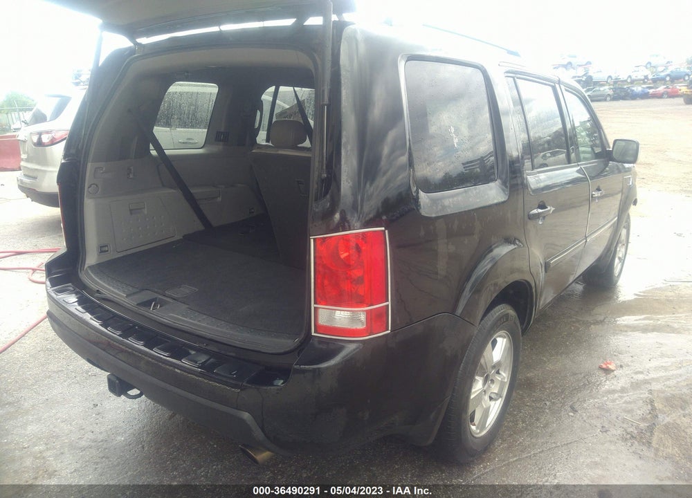 2011 HONDA PILOT EX-L VIN: 5FNYF4H64BB017017